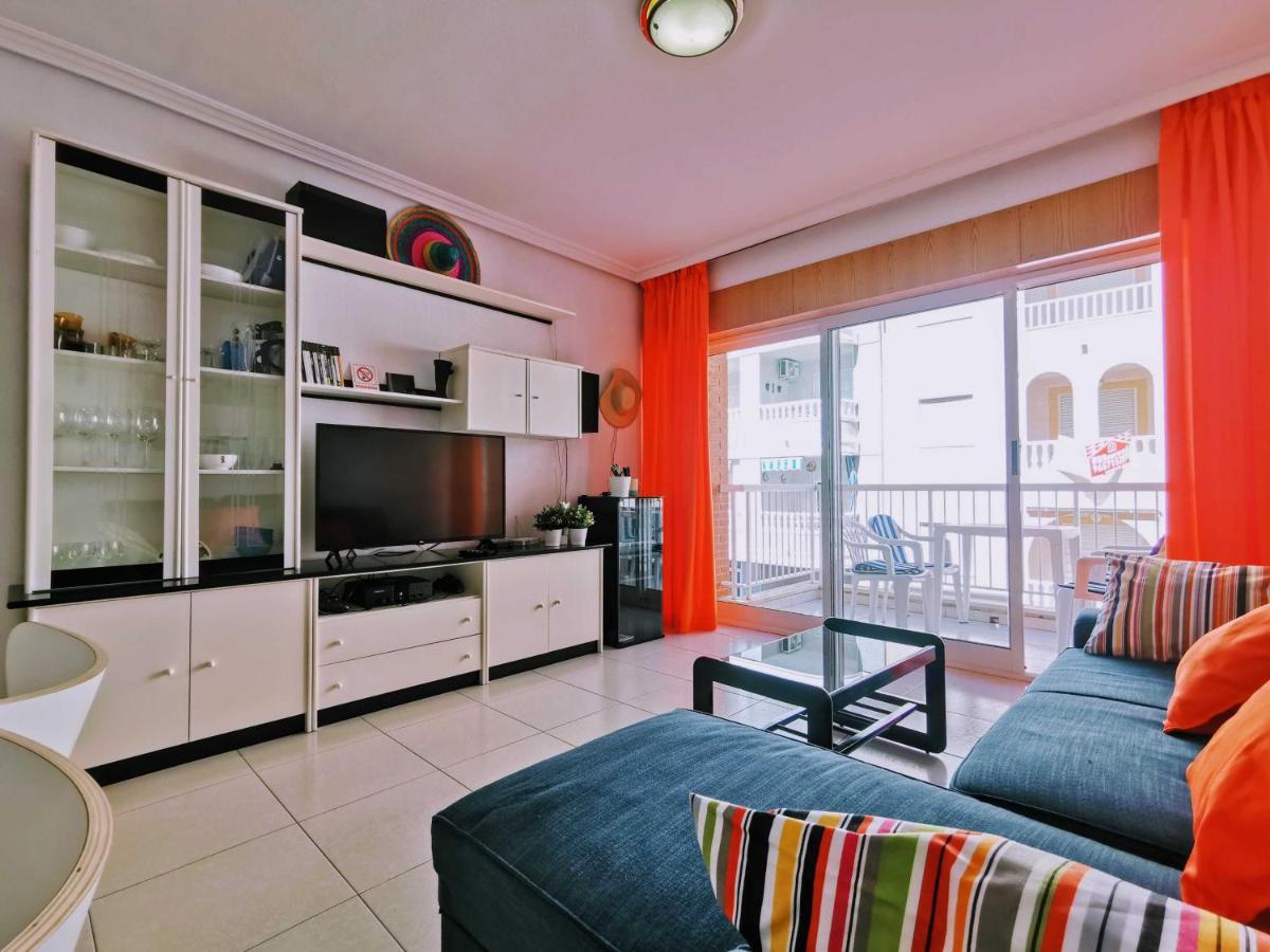 El Sombrero Apartment With Free Wifi Playa Del Cura تورّيفيِخا المظهر الخارجي الصورة