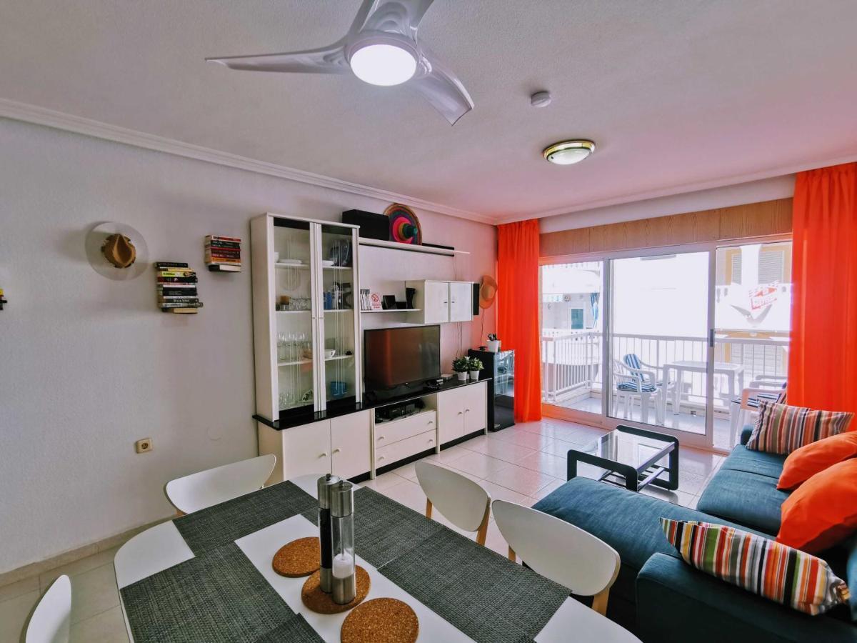 El Sombrero Apartment With Free Wifi Playa Del Cura تورّيفيِخا المظهر الخارجي الصورة