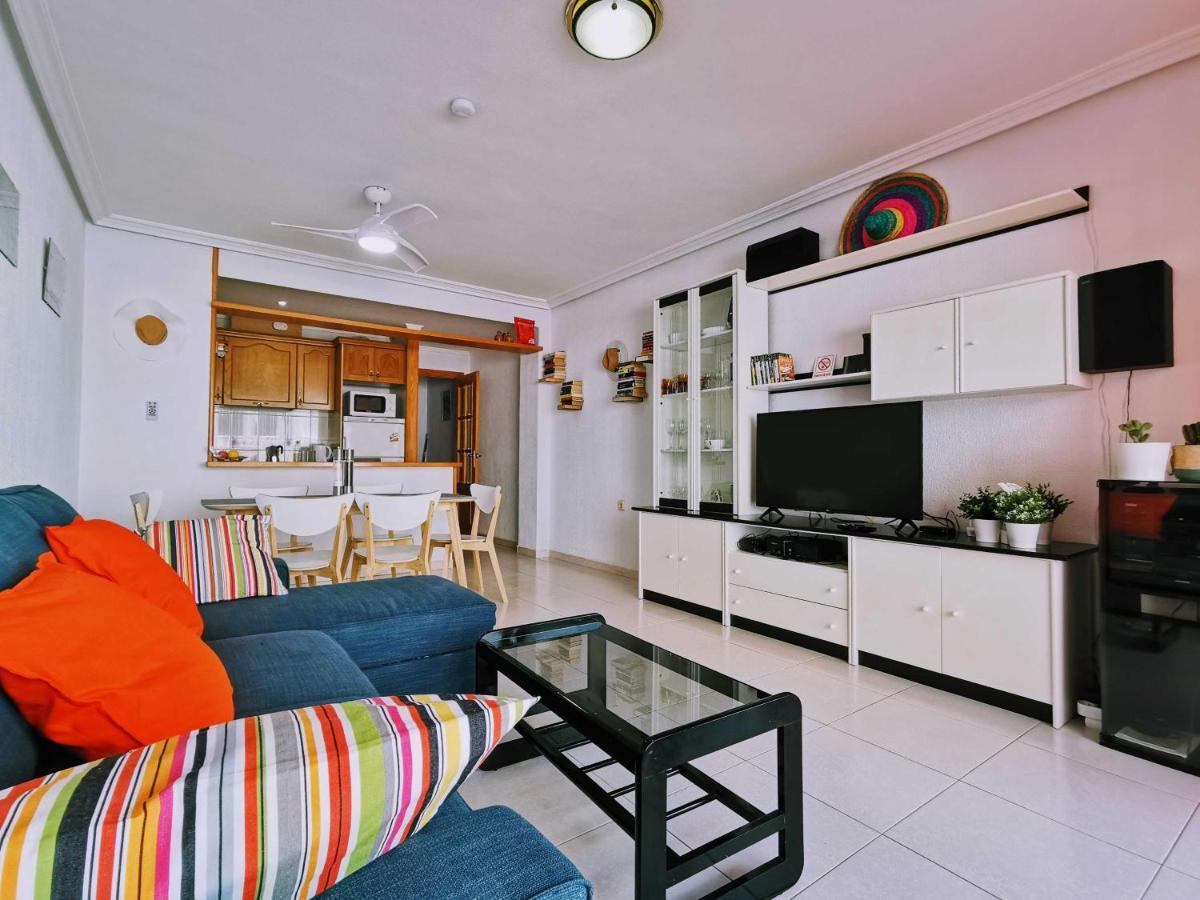 El Sombrero Apartment With Free Wifi Playa Del Cura تورّيفيِخا المظهر الخارجي الصورة