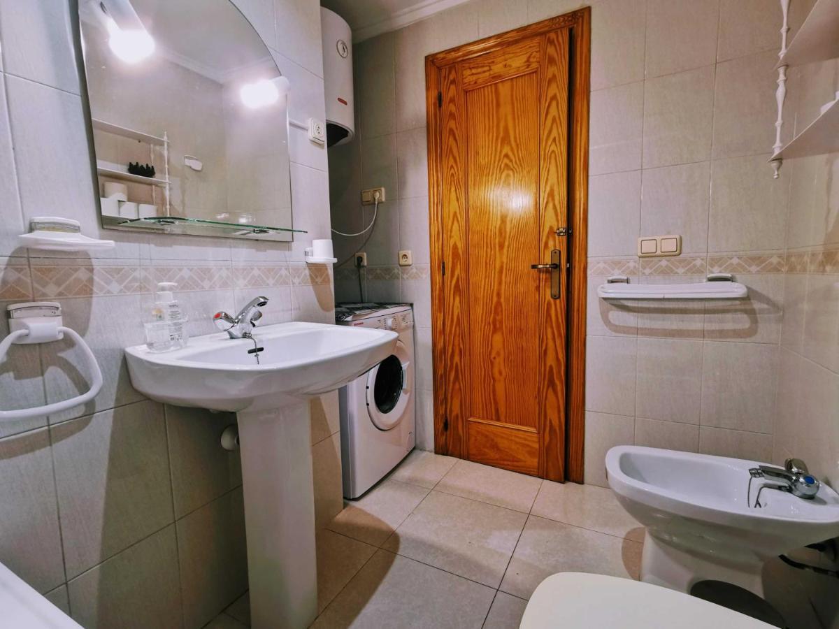 El Sombrero Apartment With Free Wifi Playa Del Cura تورّيفيِخا المظهر الخارجي الصورة