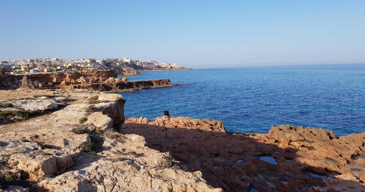El Sombrero Apartment With Free Wifi Playa Del Cura تورّيفيِخا المظهر الخارجي الصورة