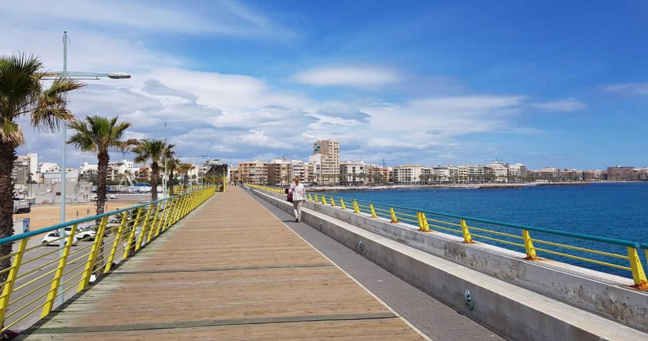 El Sombrero Apartment With Free Wifi Playa Del Cura تورّيفيِخا المظهر الخارجي الصورة