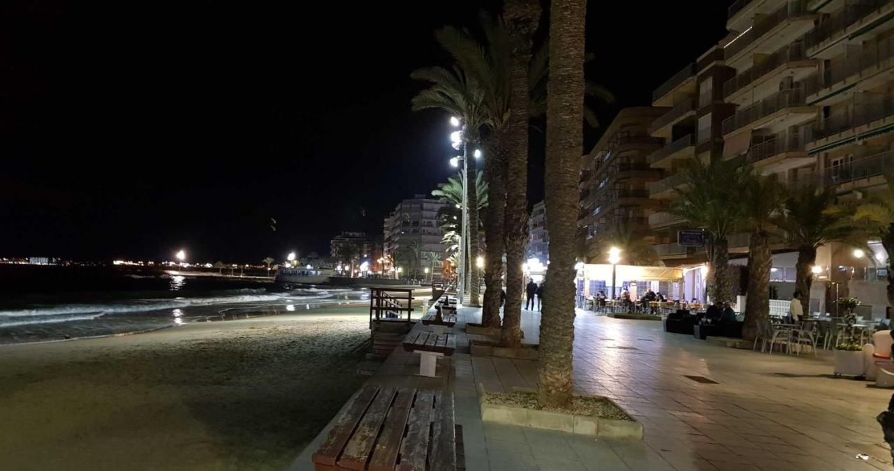 El Sombrero Apartment With Free Wifi Playa Del Cura تورّيفيِخا المظهر الخارجي الصورة